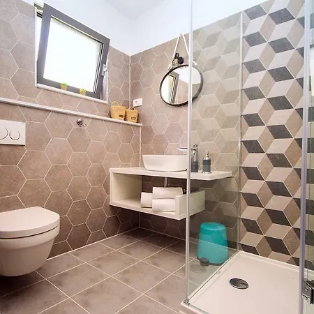 Soriano Villa Mimice