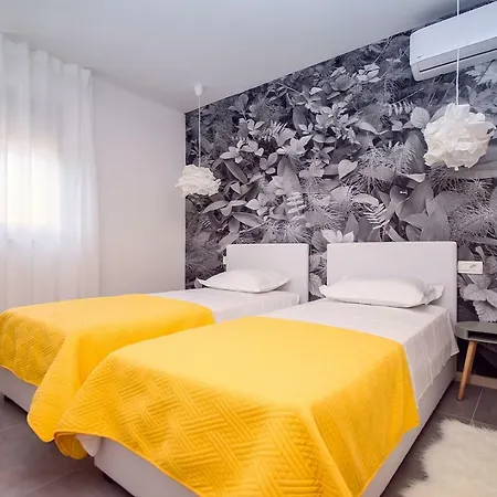 Soriano ヴィラ ミミツェ