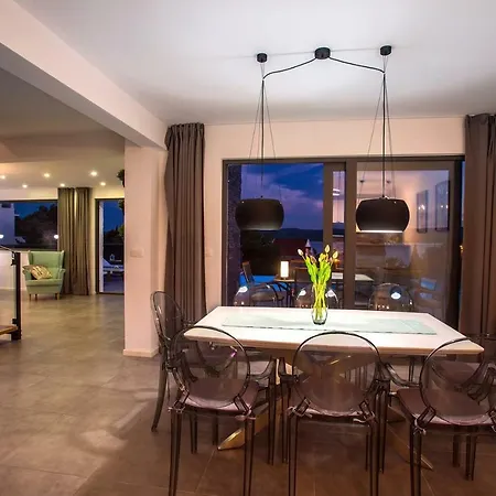 Soriano ミミツェ